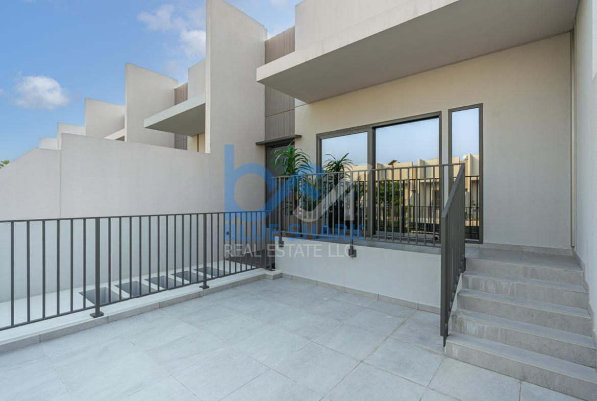 FULLY UPGRADED 3BR | PRIME LOCATION | READY TO MOVE | RENTED