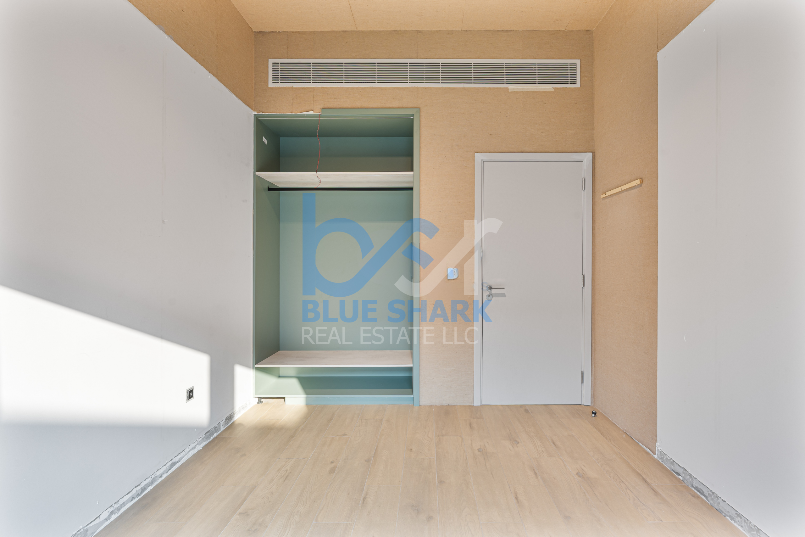 FULLY UPGRADED 3BR | PRIME LOCATION | READY TO MOVE | RENTED
