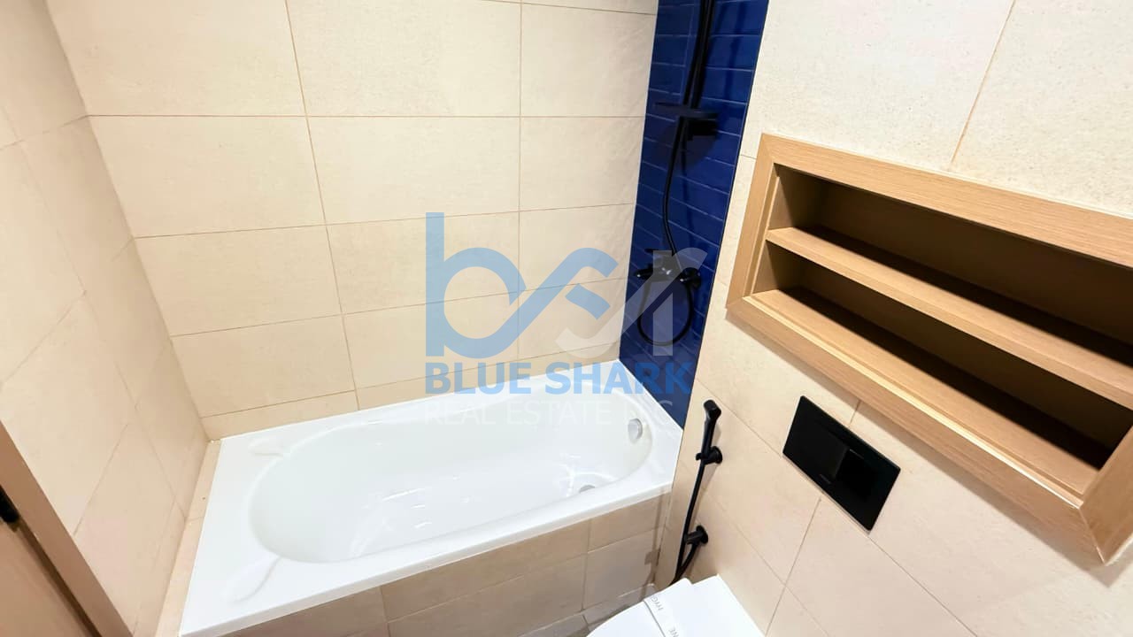4-Bed Villa | Luxurious Unit| Great Location