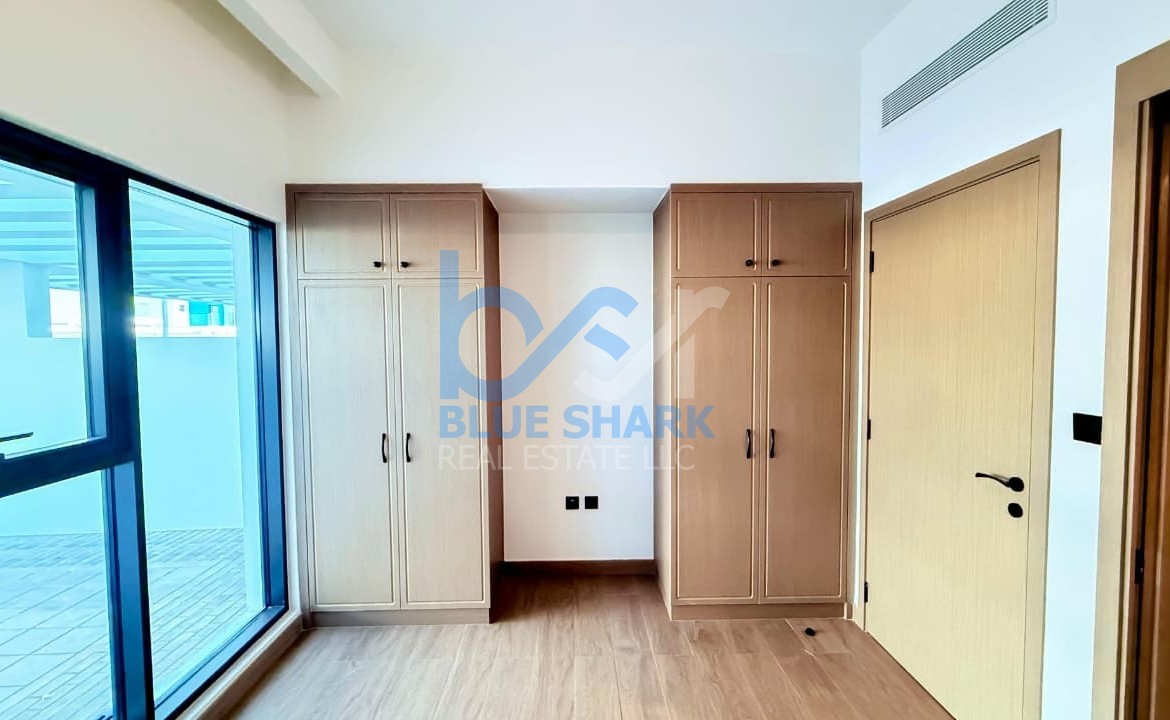 4-Bed Villa | Luxurious Unit| Great Location