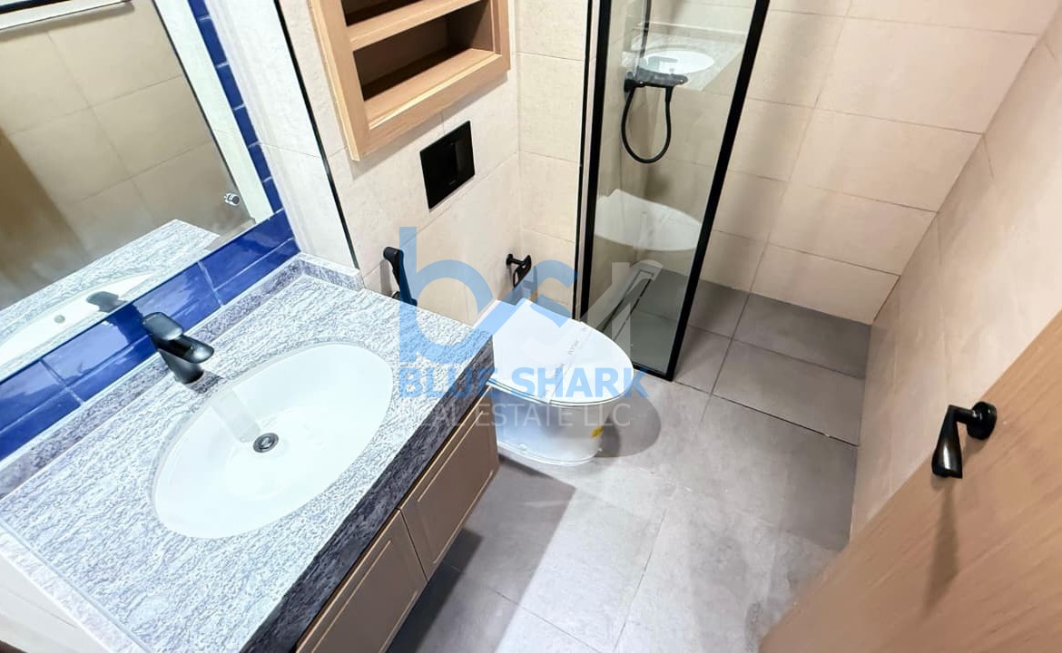 4-Bed Villa | Luxurious Unit| Great Location