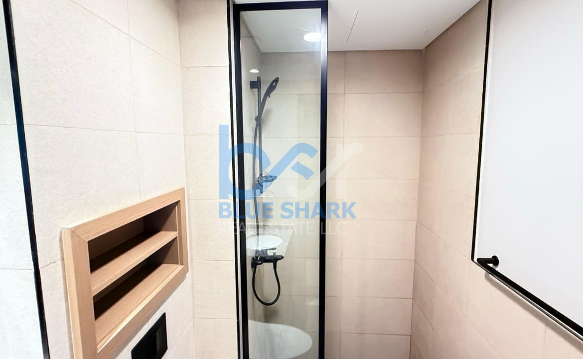 4-Bed Villa | Luxurious Unit| Great Location