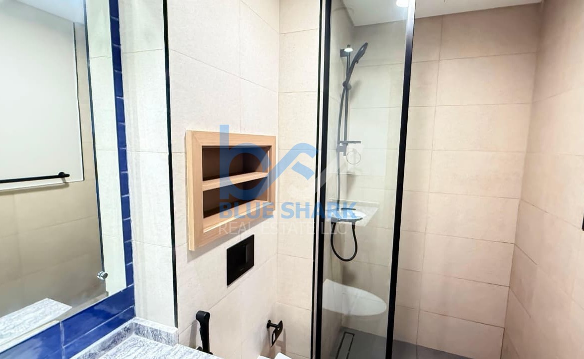 4-Bed Villa | Luxurious Unit| Great Location