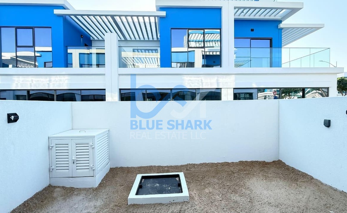 4-Bed Villa | Luxurious Unit| Great Location