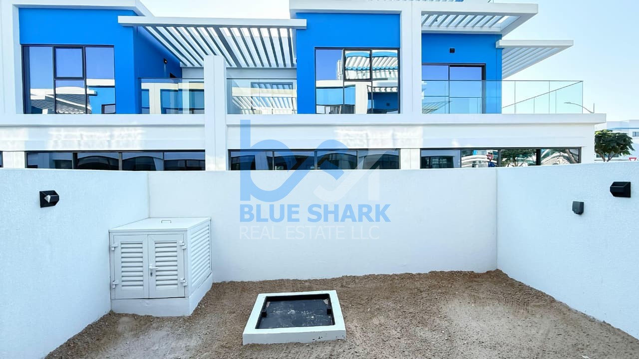 4-Bed Villa | Luxurious Unit| Great Location