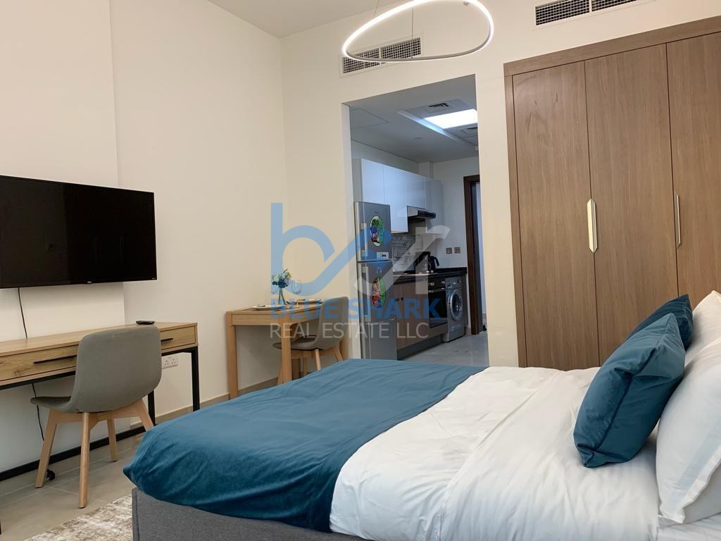 Furnished Studio | City & Pool View | Great Location