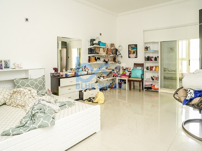 HOT DEAL | EXCLUSIVE & RARE LISTING IN AL GARHOUD | Ready to Move | End User