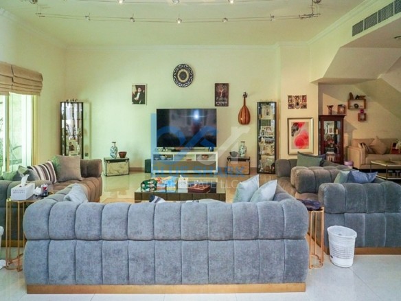 HOT DEAL | EXCLUSIVE & RARE LISTING IN AL GARHOUD | Ready to Move | End User