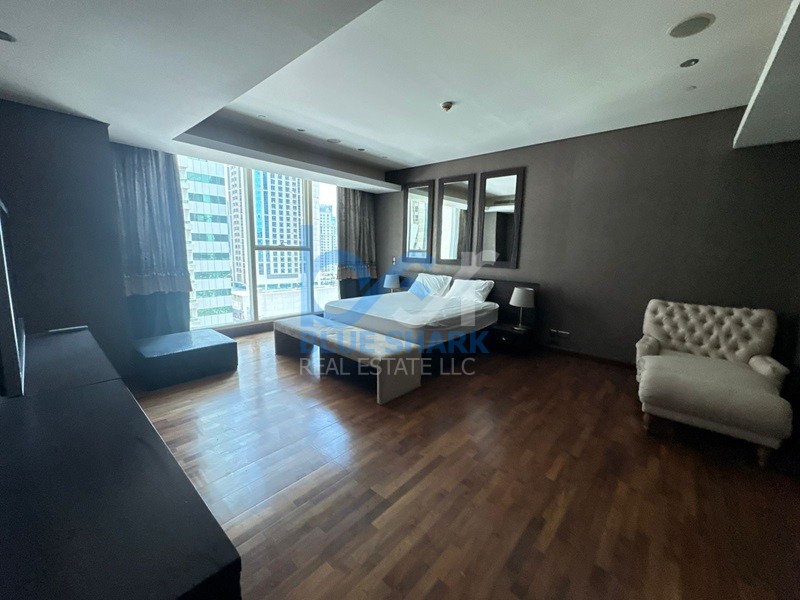 Ultra Luxury Penthouse | Marina View | Exclusive